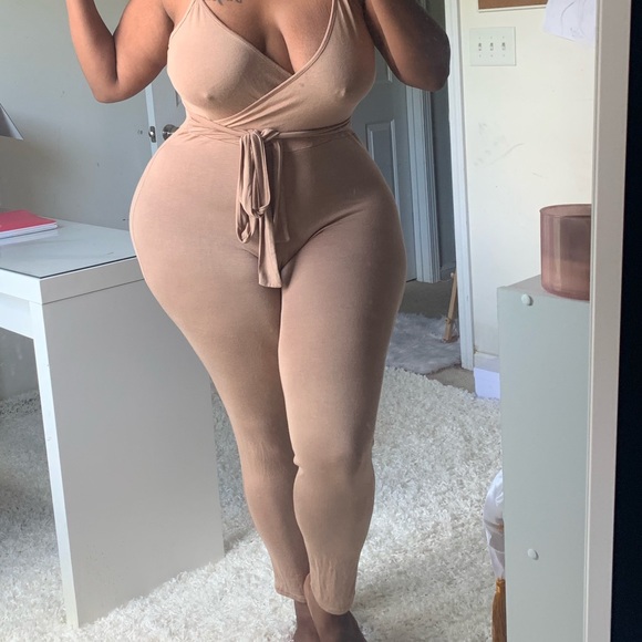 Jumpsuit - Picture 2 of 3